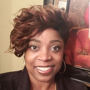 Meet your Posher, Tonya